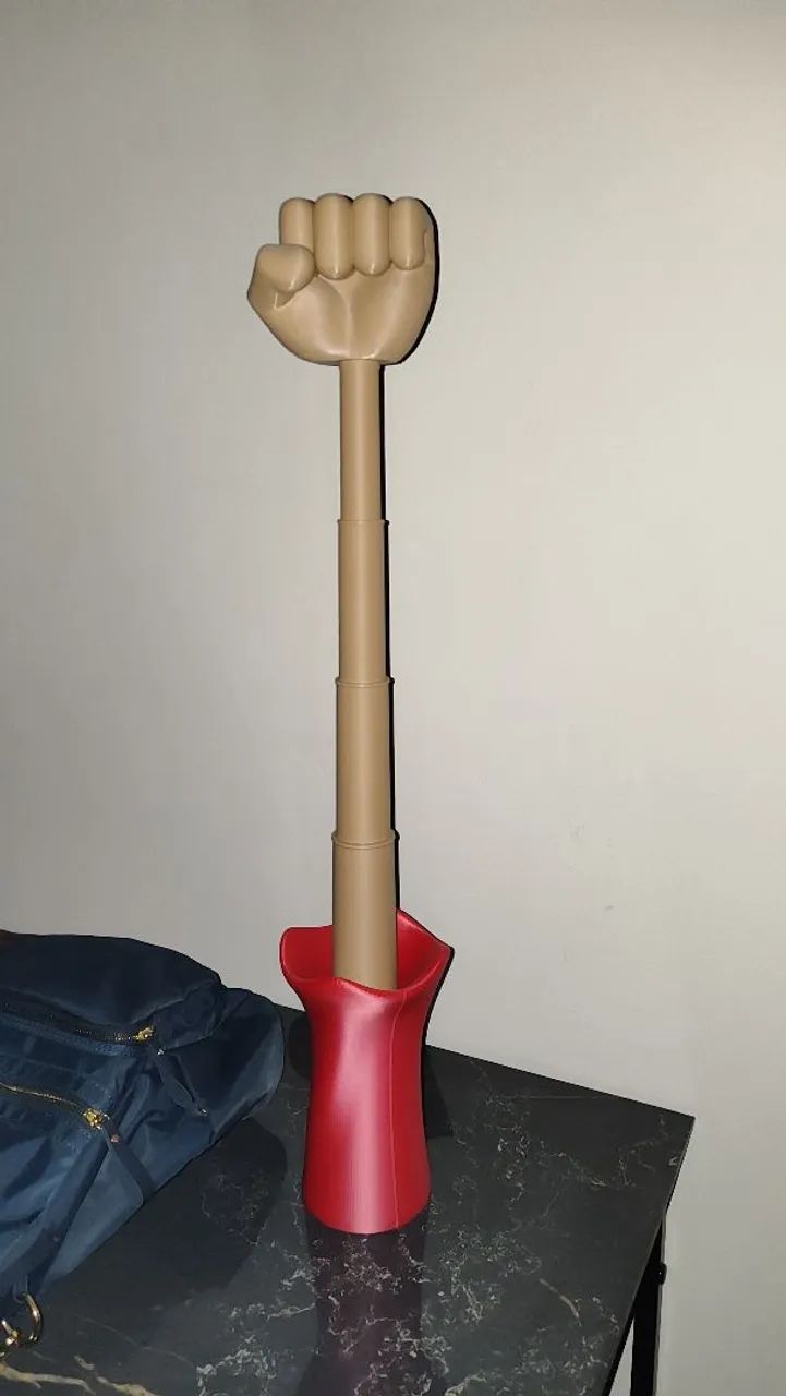 Mão brinquedo Luffy