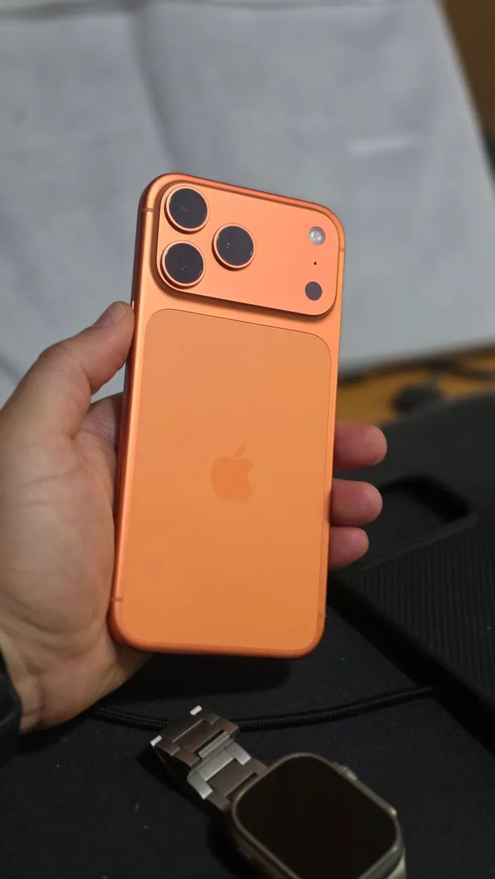 Iphone 17 pro max 256 com acessórios 