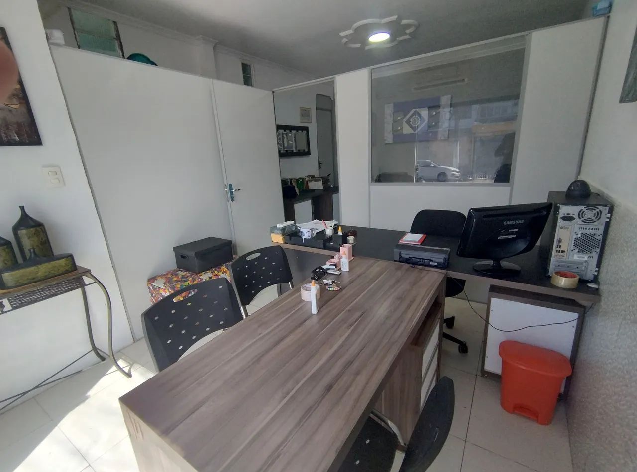 Av: Alcindo cacela, Alugo sala comercial mobiliada - Foto 3