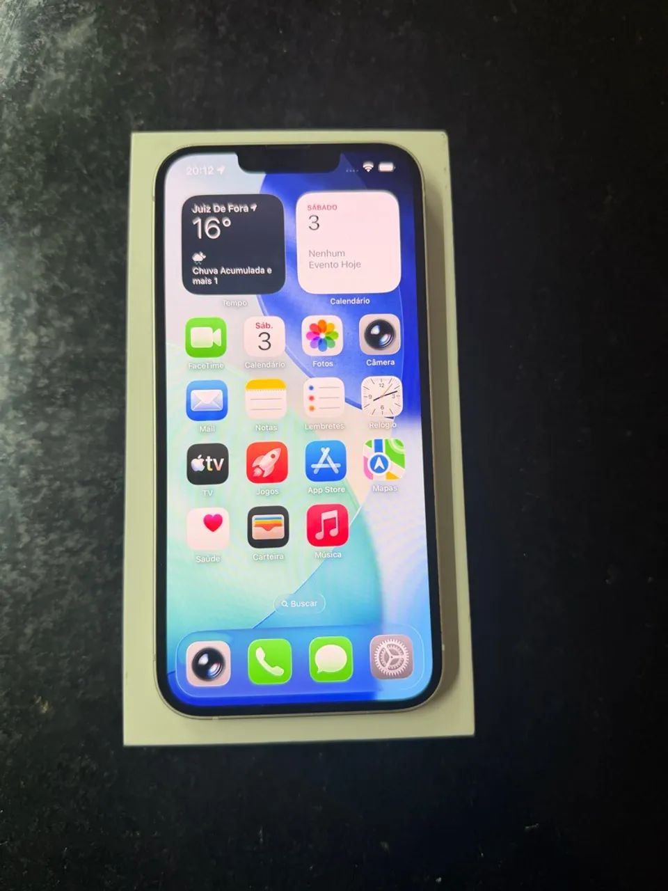 iPhone 13