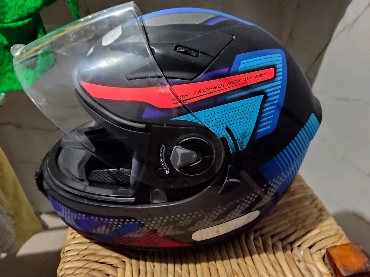 Vendo capacete 