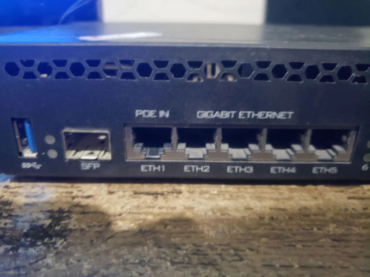 Mikrotik 3011 - Foto 2