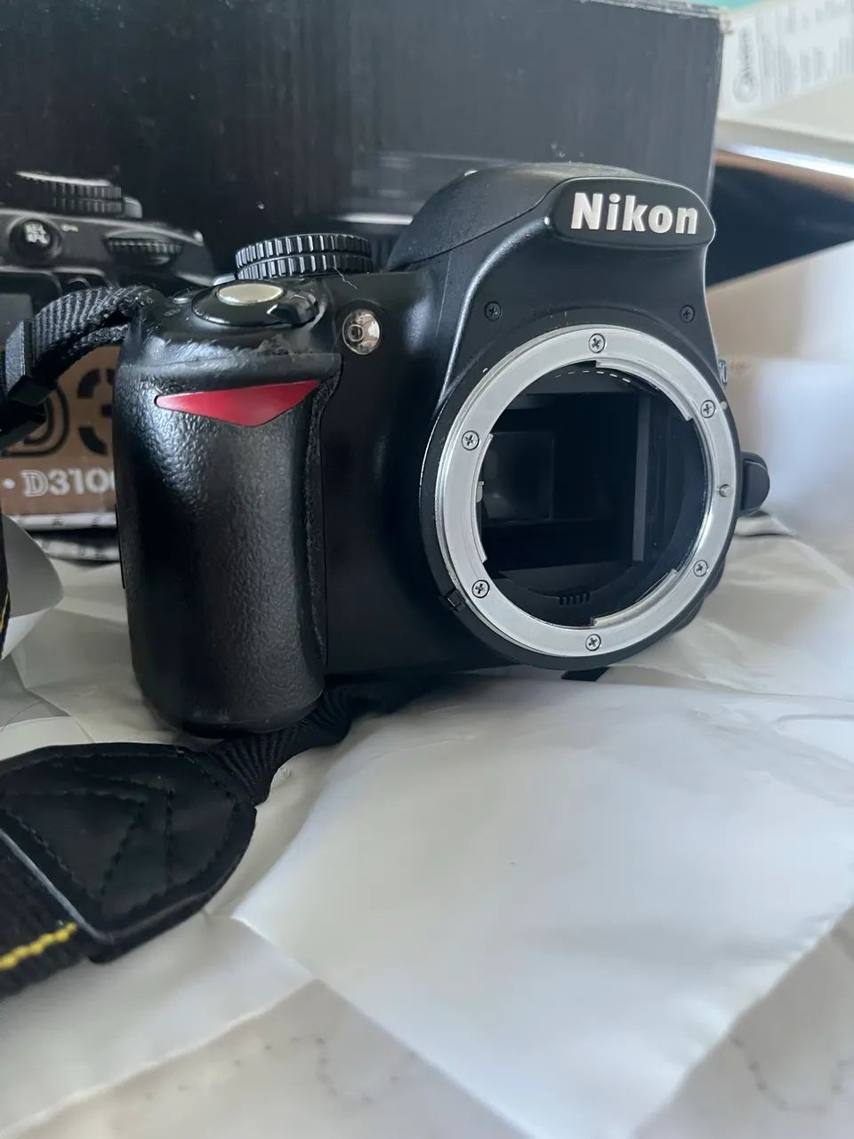 Nikon 3100