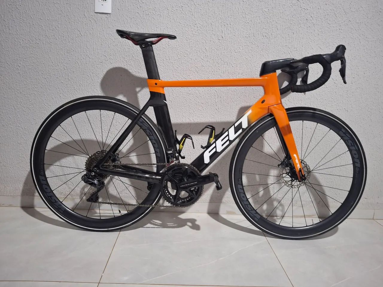 BICICLETA SPEED FELT AR