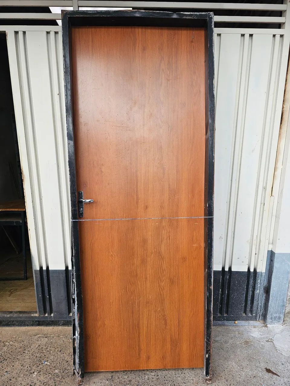 Porta 2.10 X 80 64985878989570120