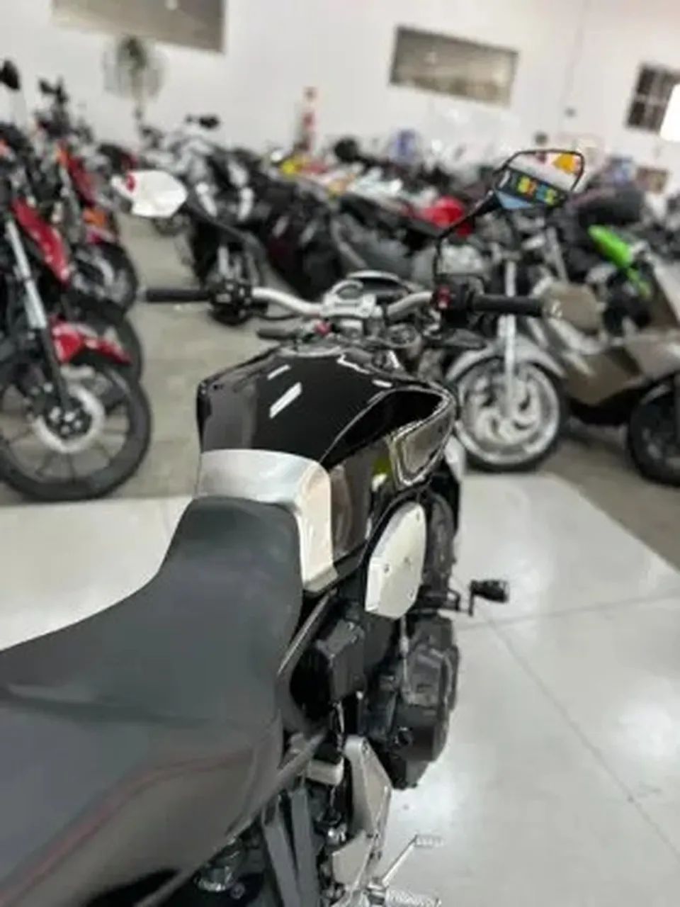 HONDA CB 1000R ABS - Foto 3