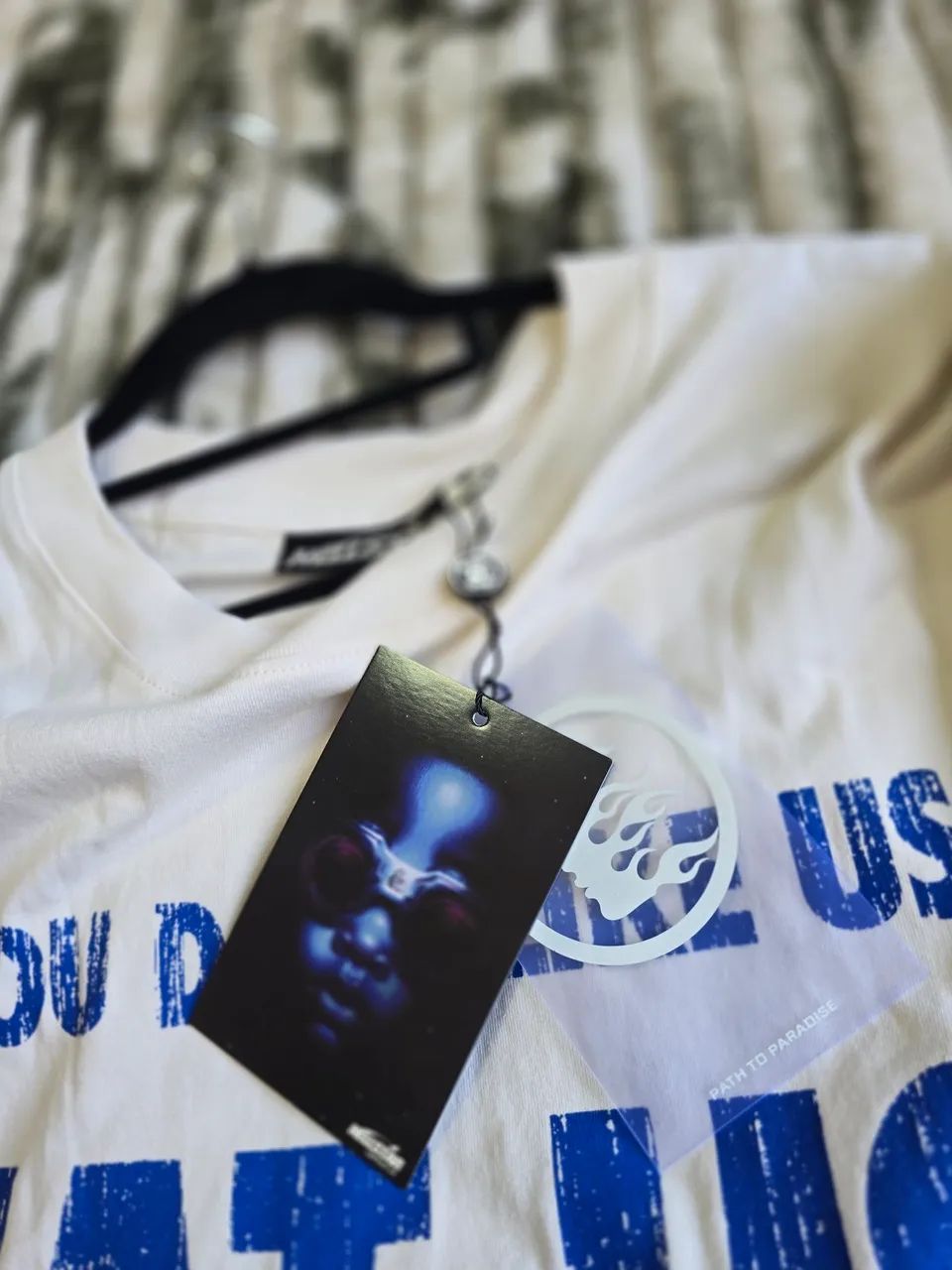 camiseta hellstar beat us off white com nfc - Foto 4