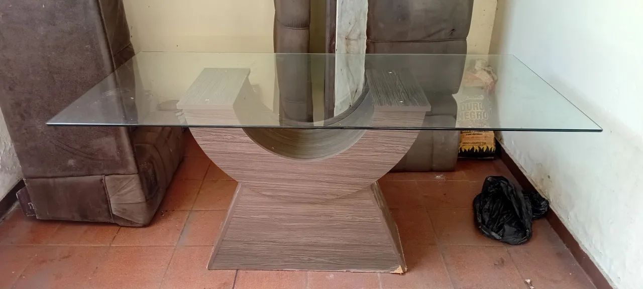  Mesa de vidro grande sem cadeira - Foto 2