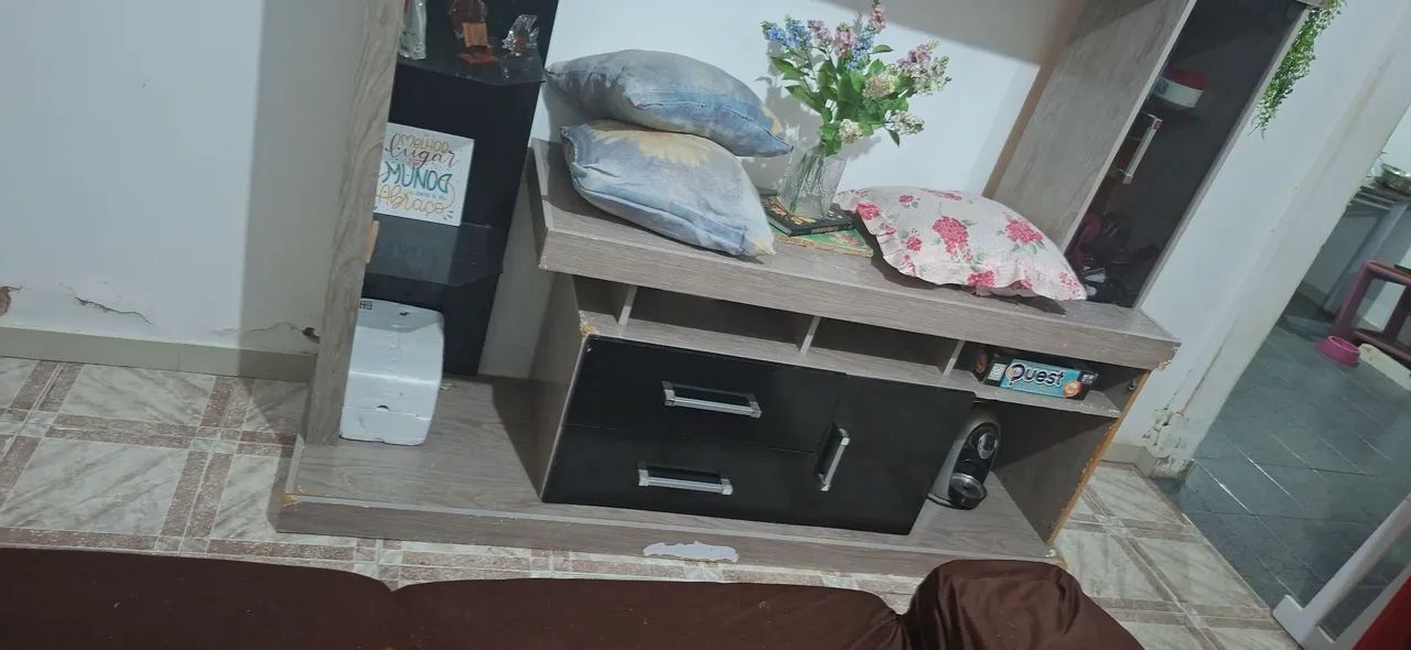 Estante para sala