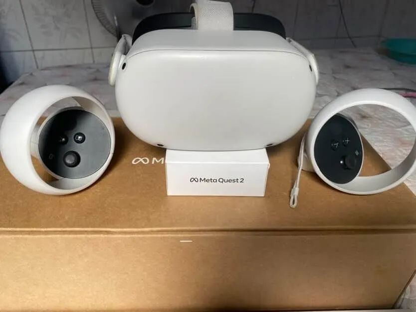 VR META QUEST 2 128GB 6 RAM - Peças e Acessórios de Vídeo Game VR META QUEST 2 128GB 6 RAM - Peças e Acessórios de Vídeo Game