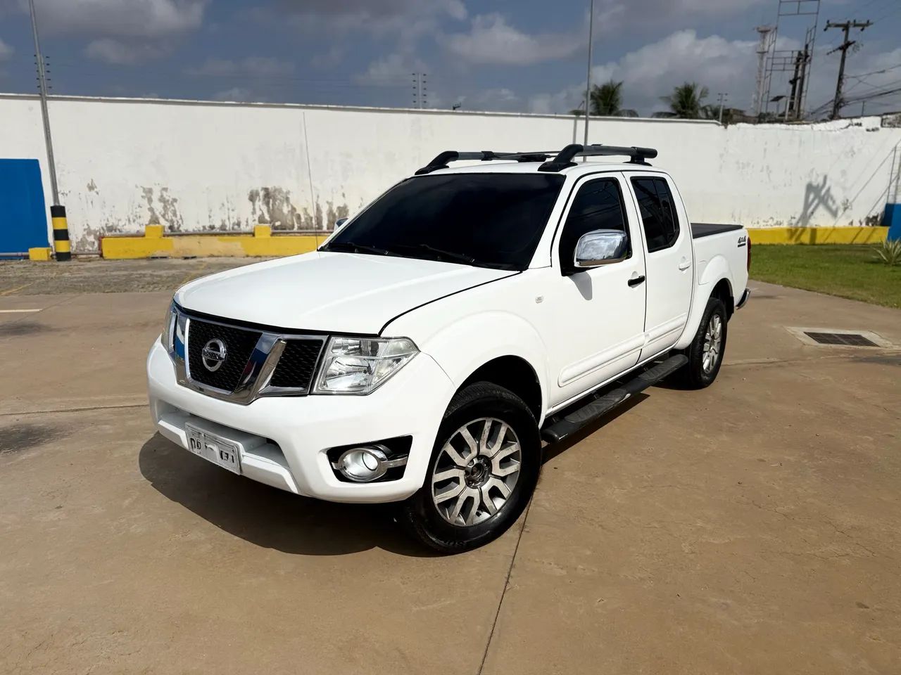 Nissan Frontier Frontier SL CD 4x4 2.5TB Diesel Aut 2014