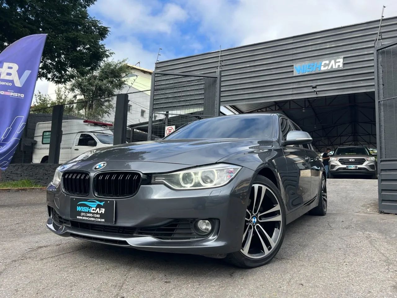 BMW 320I 2013