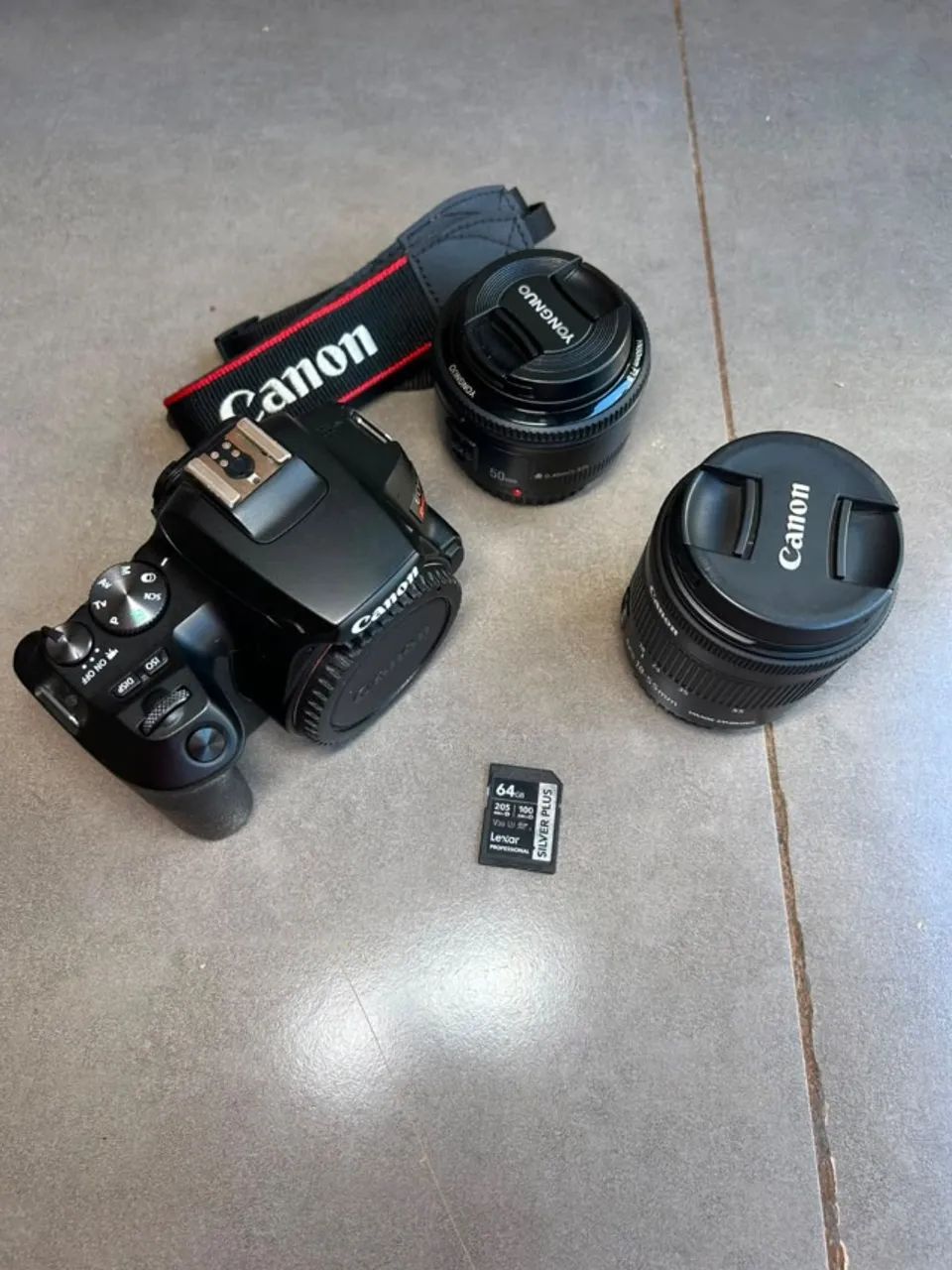 Câmera Canon SL3