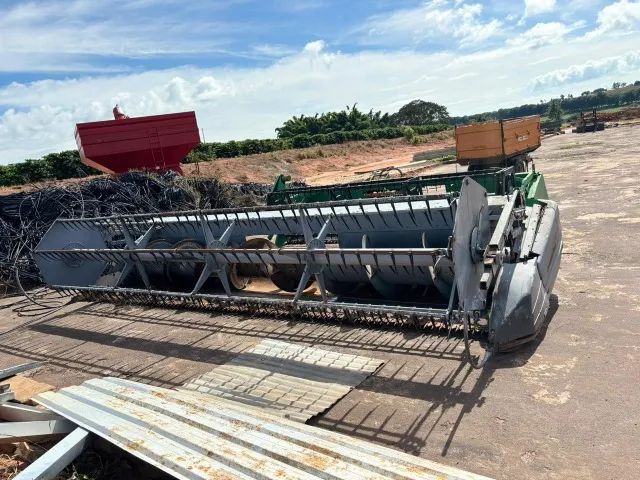 Colheitadeira de soja MF 32 ADVANCE - Massey Furguson- 2008 - Série 320007S000095 - Modelo - Foto 5