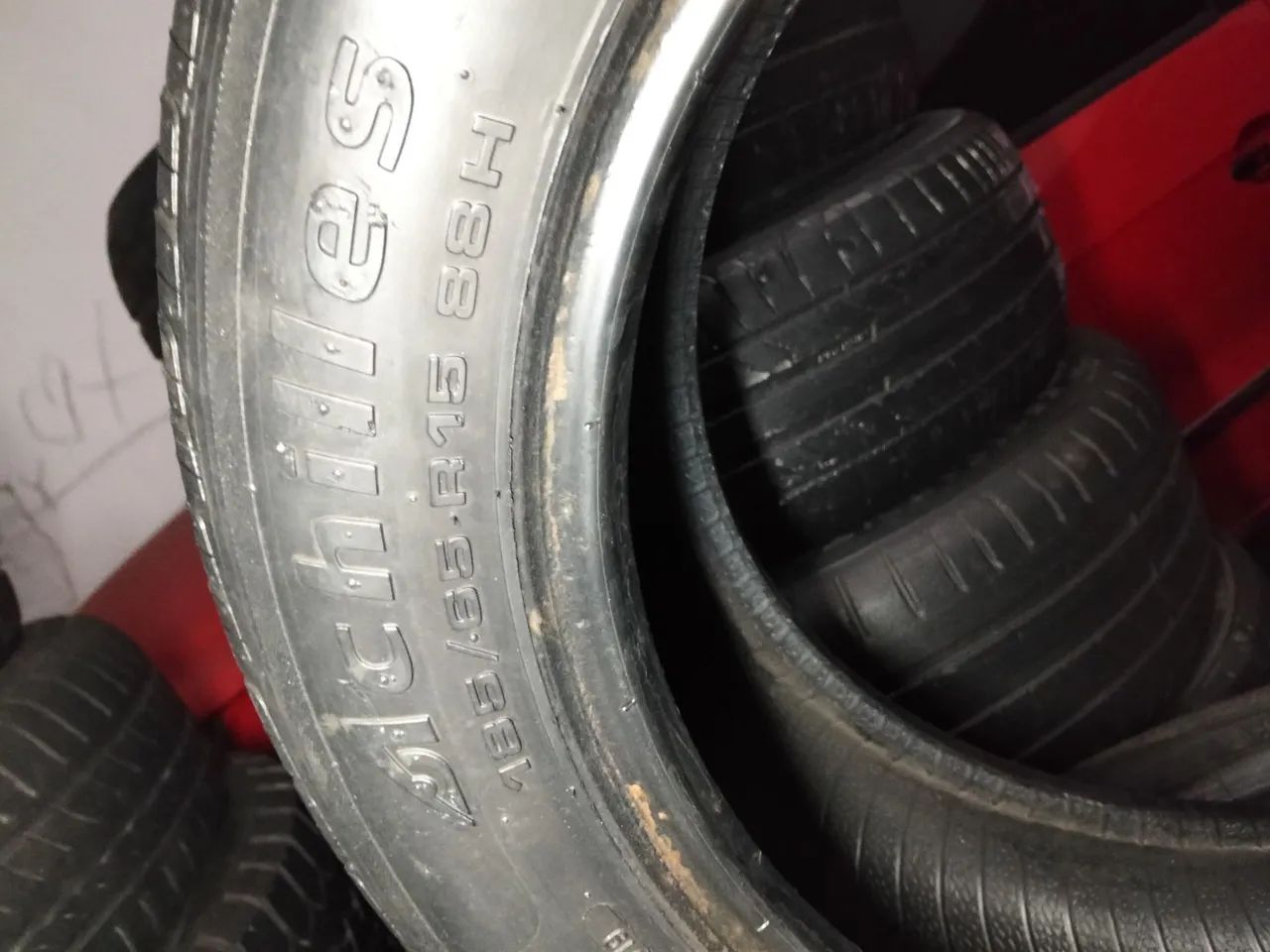 Pneu 185 65 15  - Foto 2