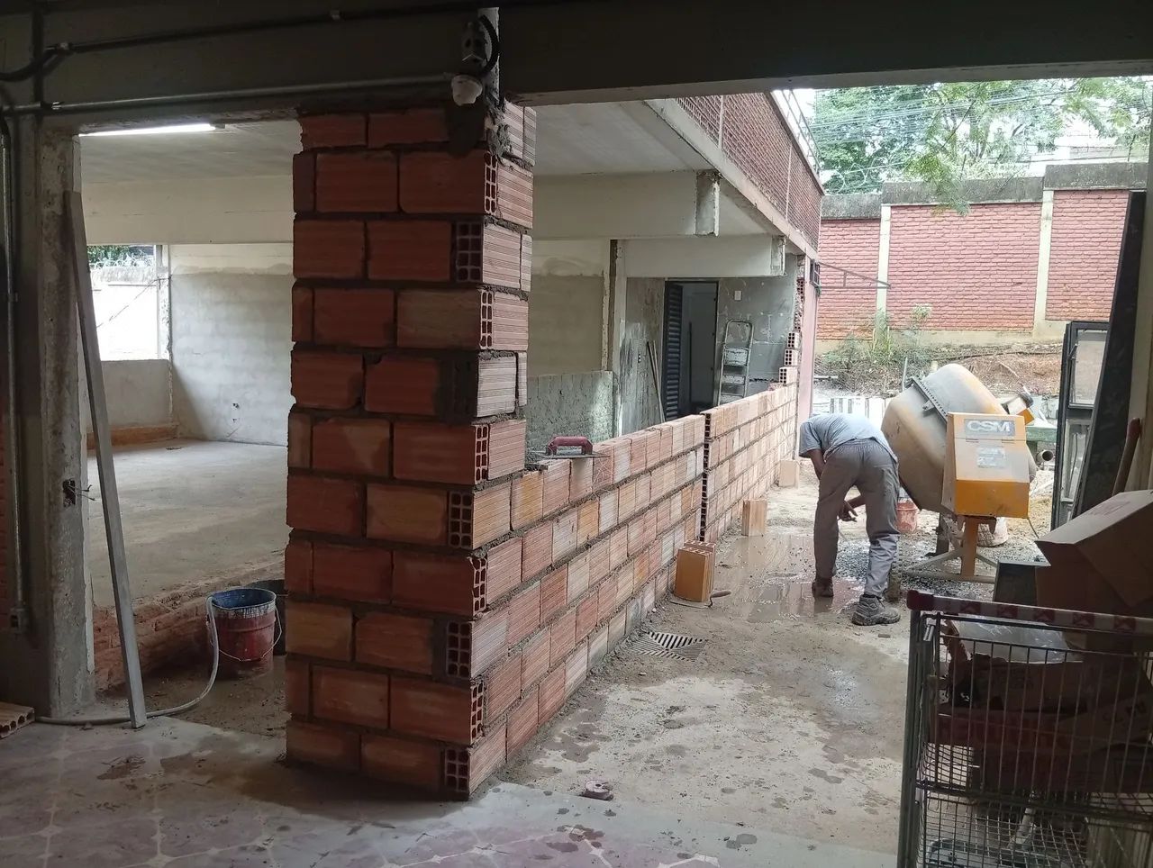Pedreiro de acabamento em geral 