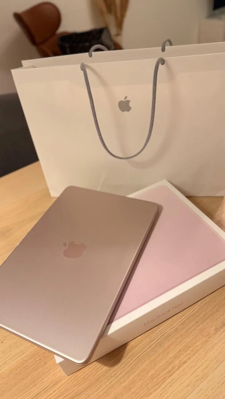 Mac book NEO 512G+Touch ID