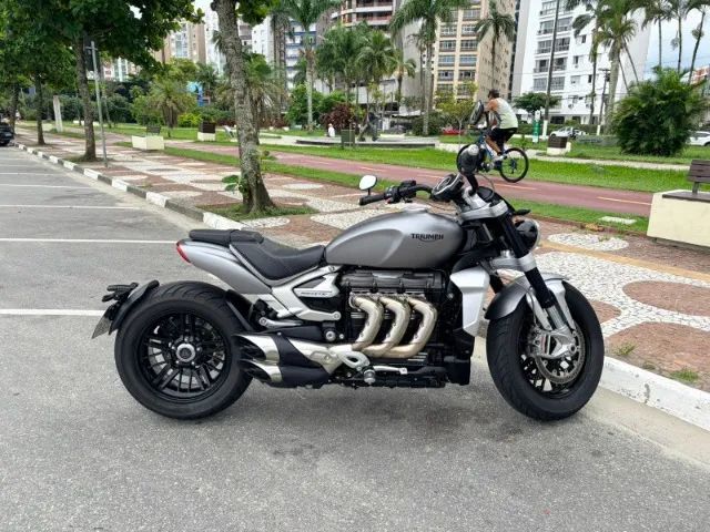 Triumph Rocket 3R - 1100km