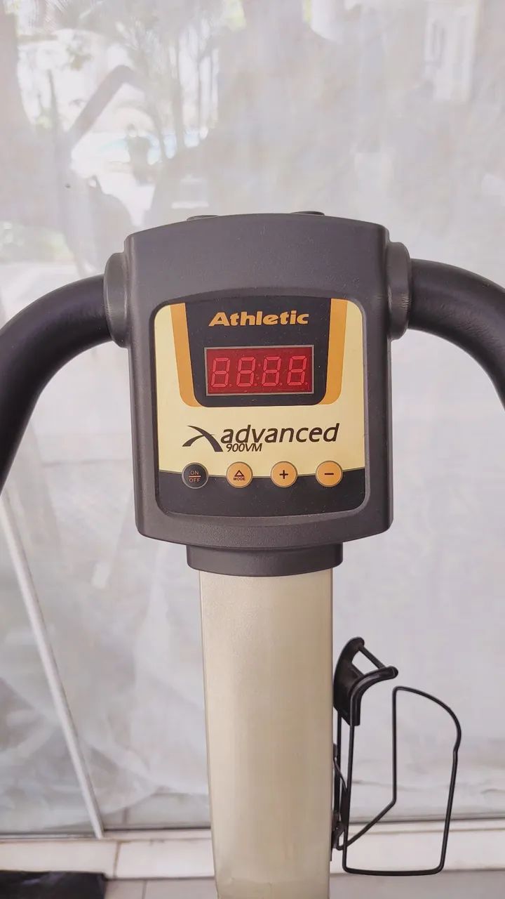 Plataforma Vibratória Athletic Advanced 900vm - Foto 4