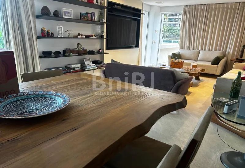 Cobertura duplex em São Conrado