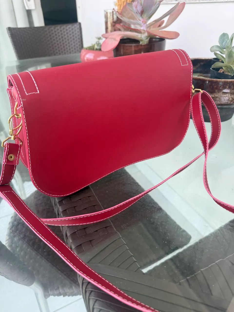 Bolsa alça transversal vermelho marsala - Foto 6