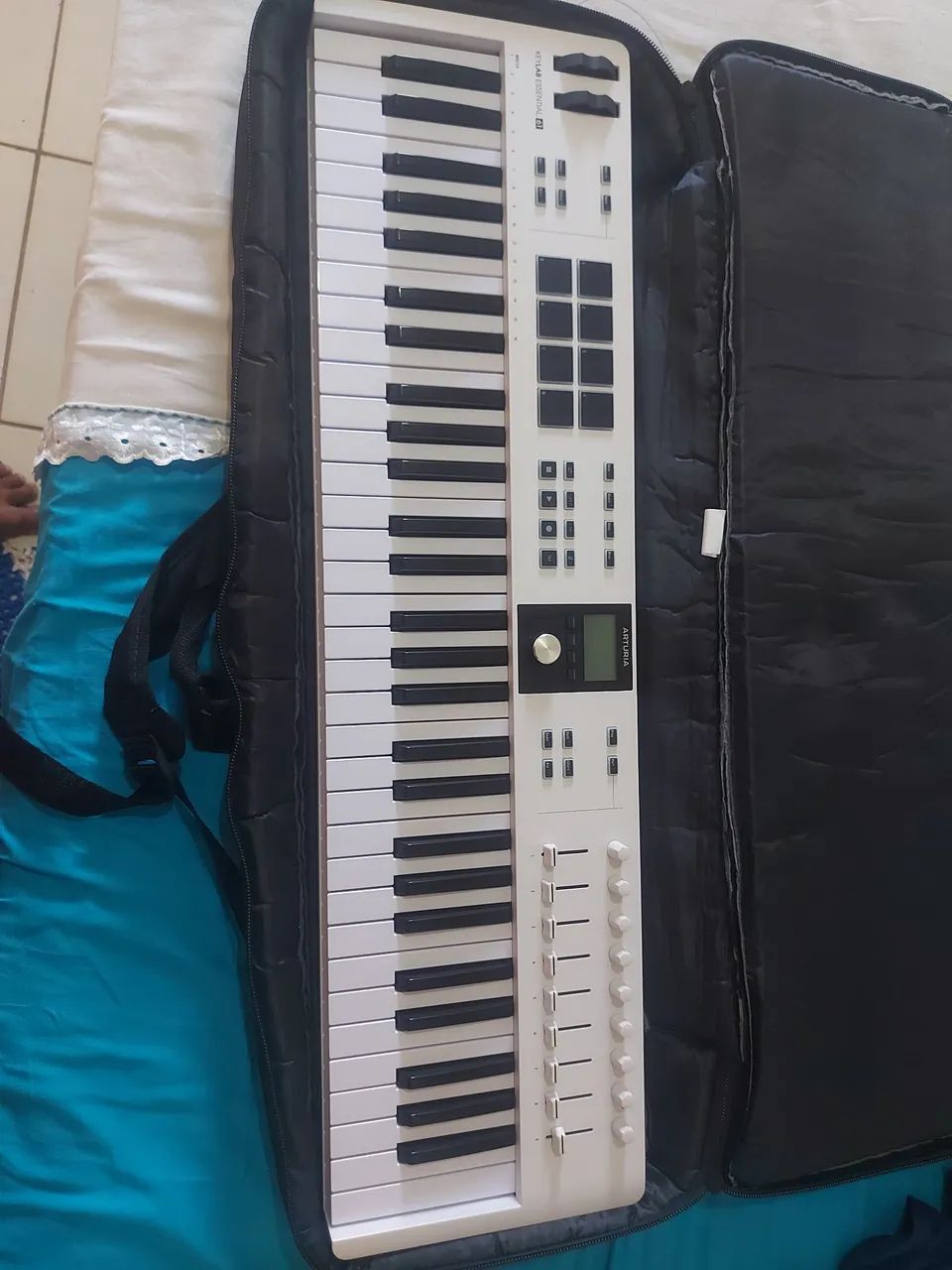 Teclado arturia keylab essential mk3 61