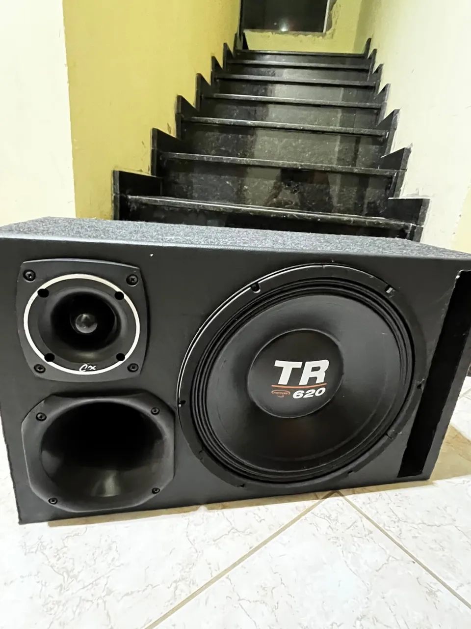 Caixa de som automotivo 12 polegadas TR 620  - Foto 3