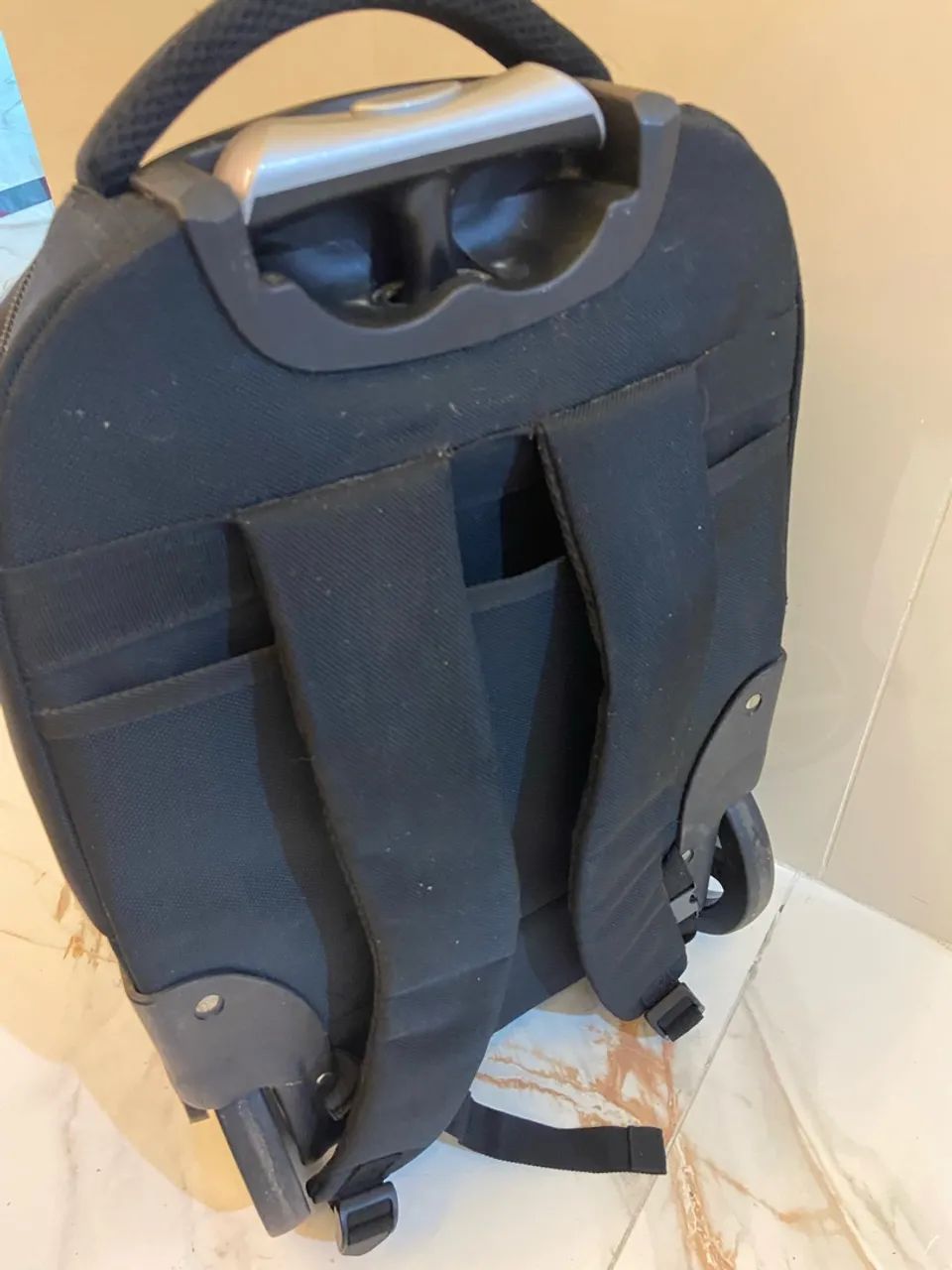 Mochila carrinho e costas da Sestini - Foto 2
