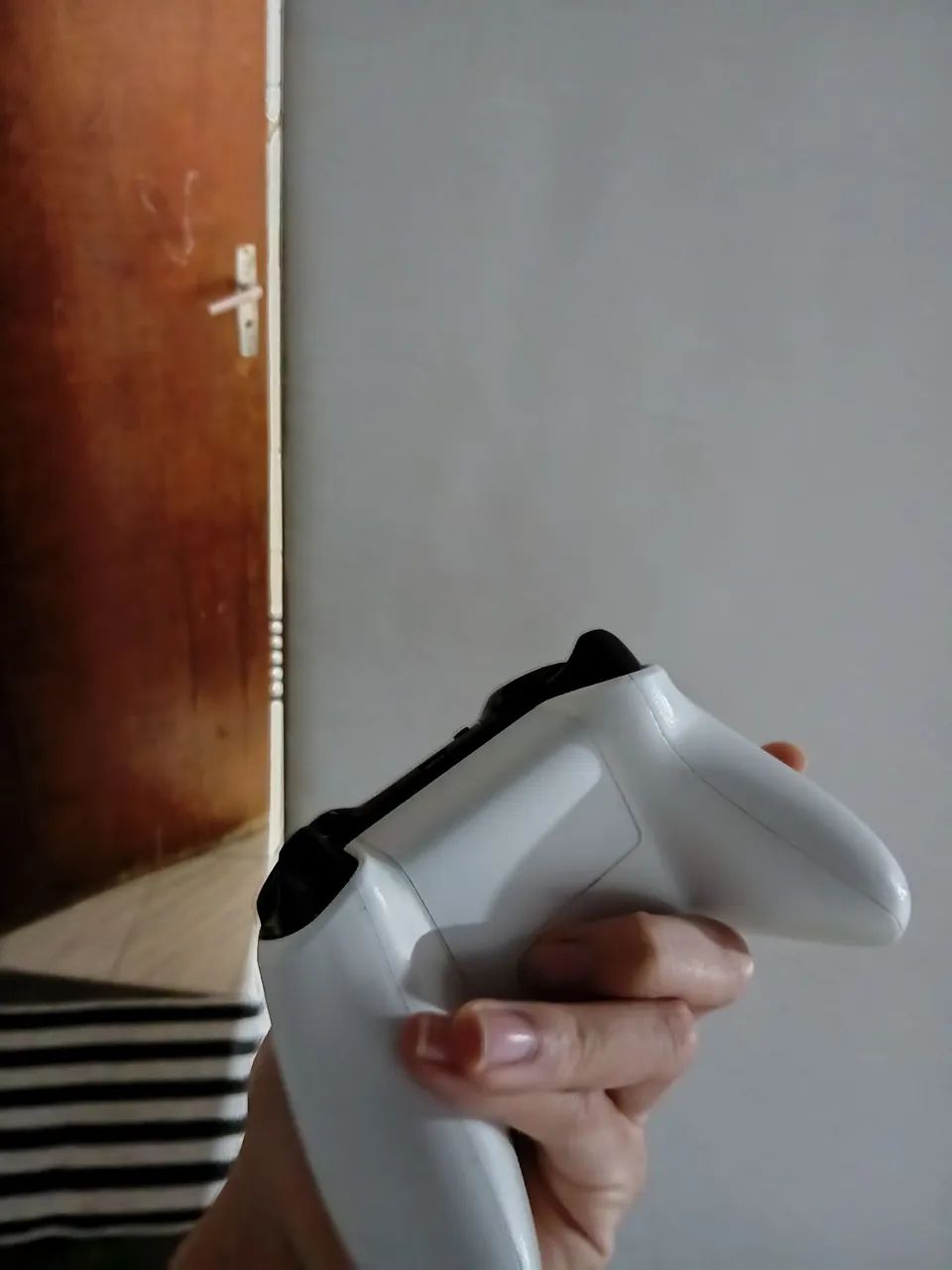 Xbox one fat 2 controles  - Foto 3