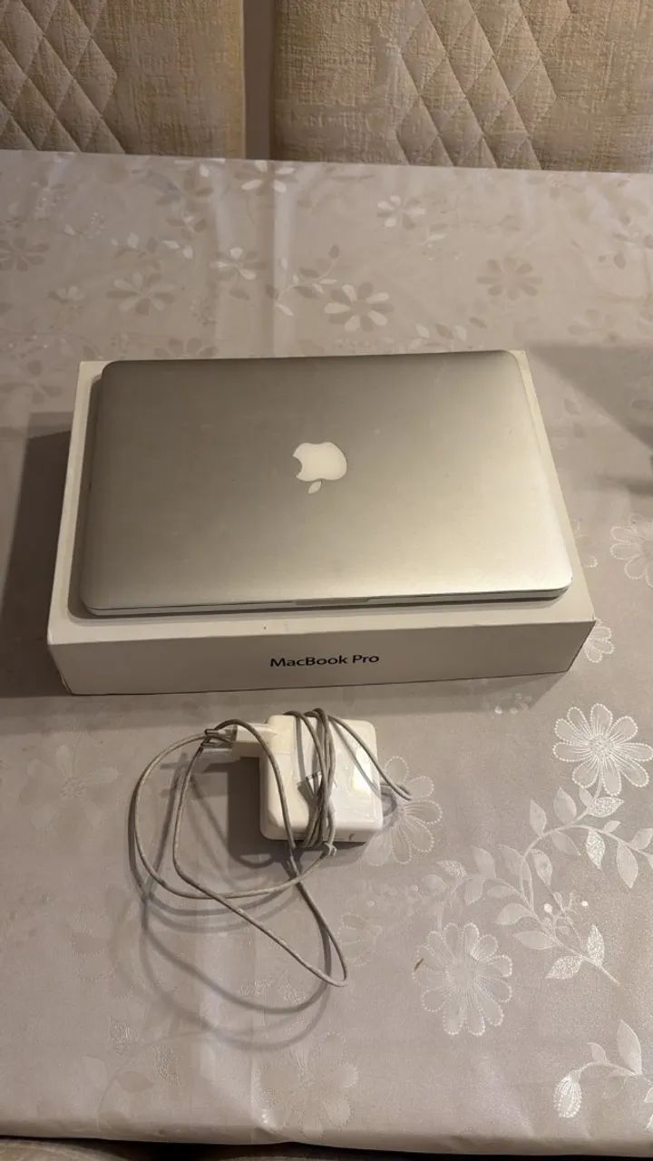 MAC BOOK PRO USADO 