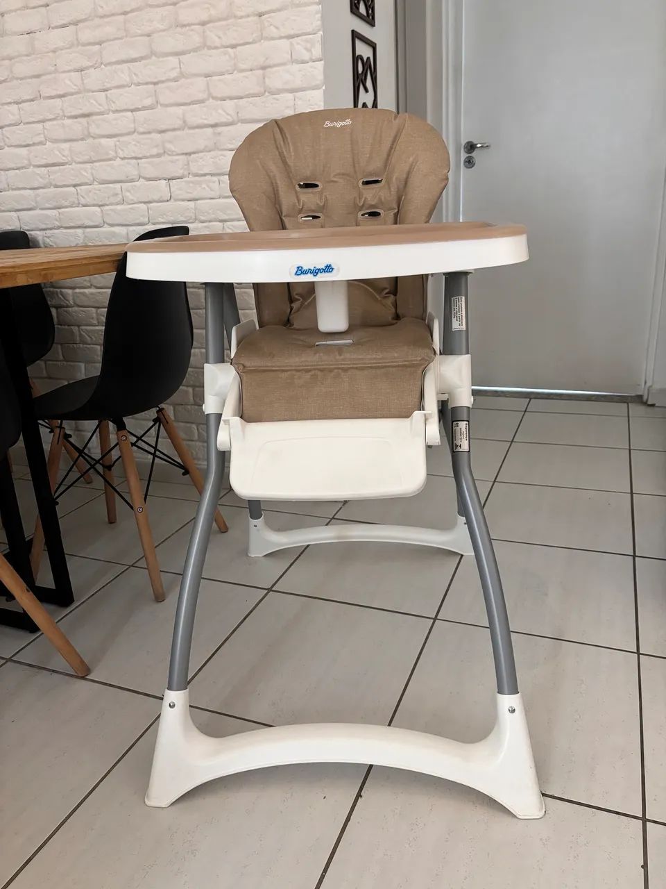 Cadeira de alimentação BURIGOTTO