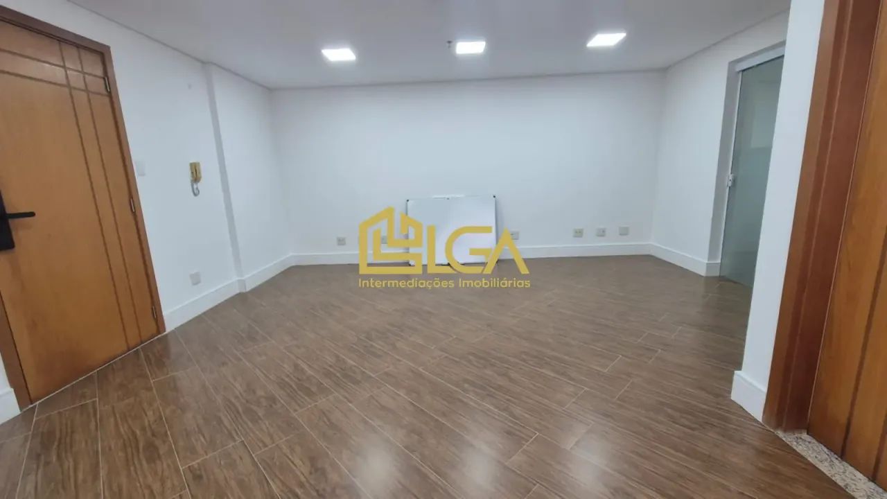 Excelente Sala Comercial toda reformada com 44 m2 para Venda-Marapé! - Foto 4