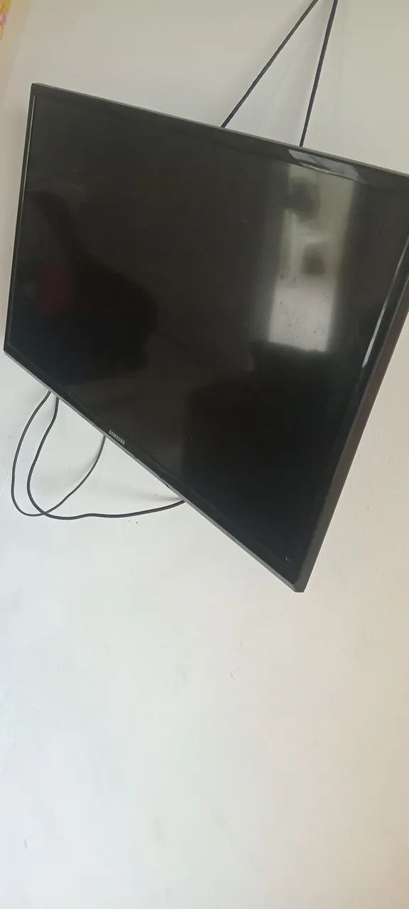 TV 32 polegadas    ///       Contato: *56