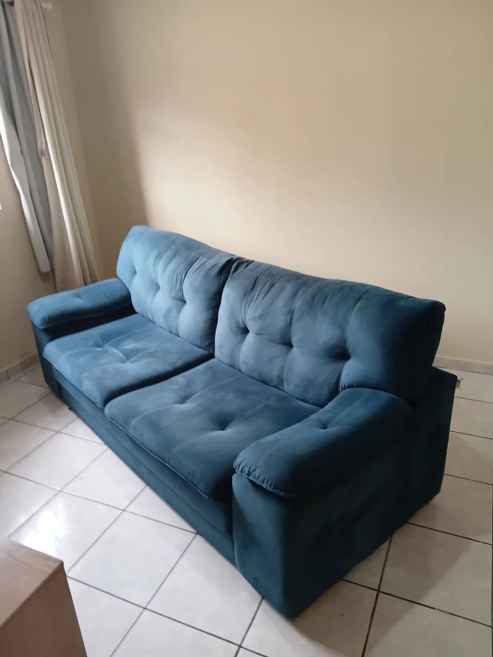 Sofa 3 lugares,nao e reclinavel - Foto 2