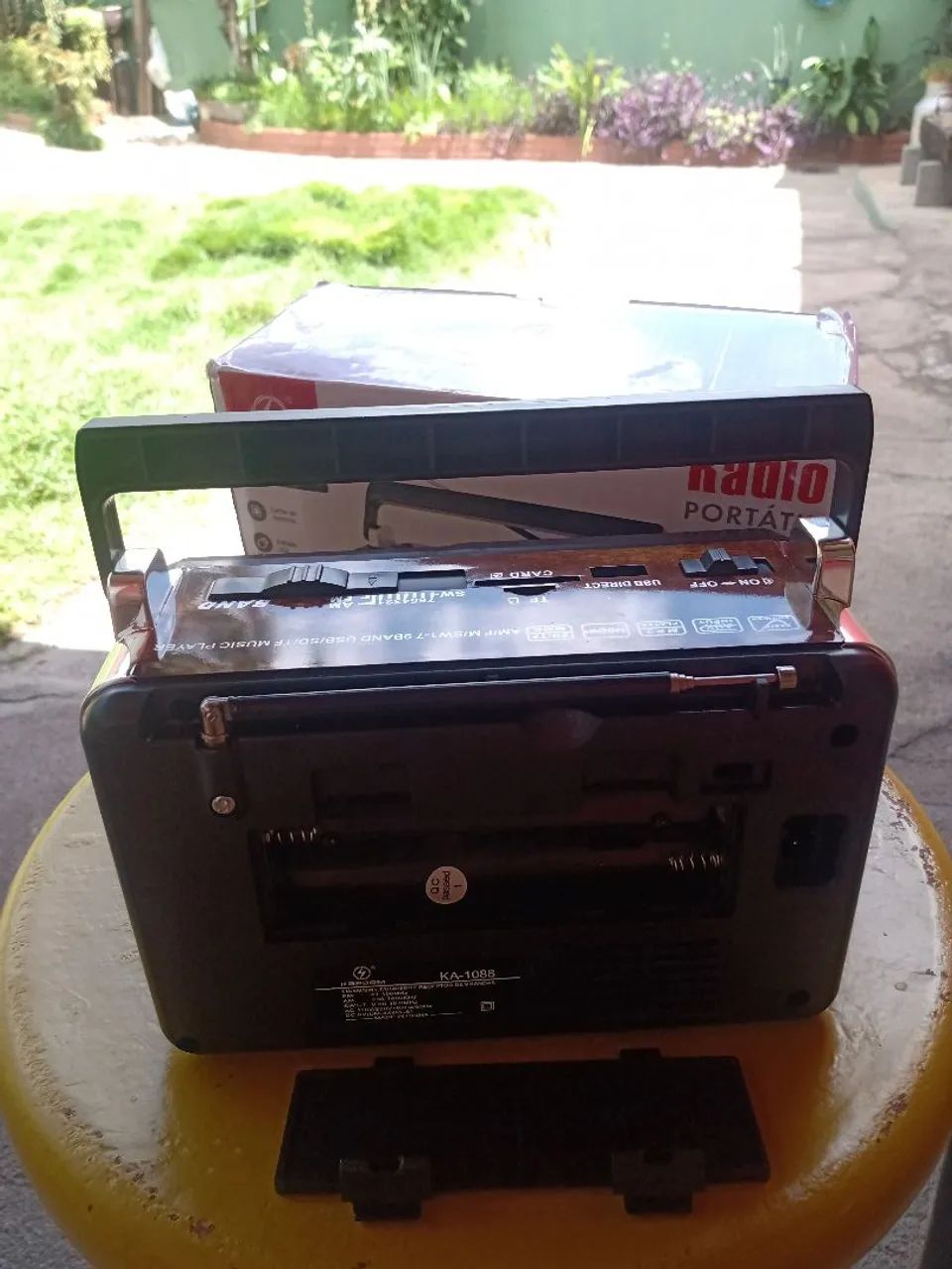 Rádio portátil retro bluetooth  - Foto 2