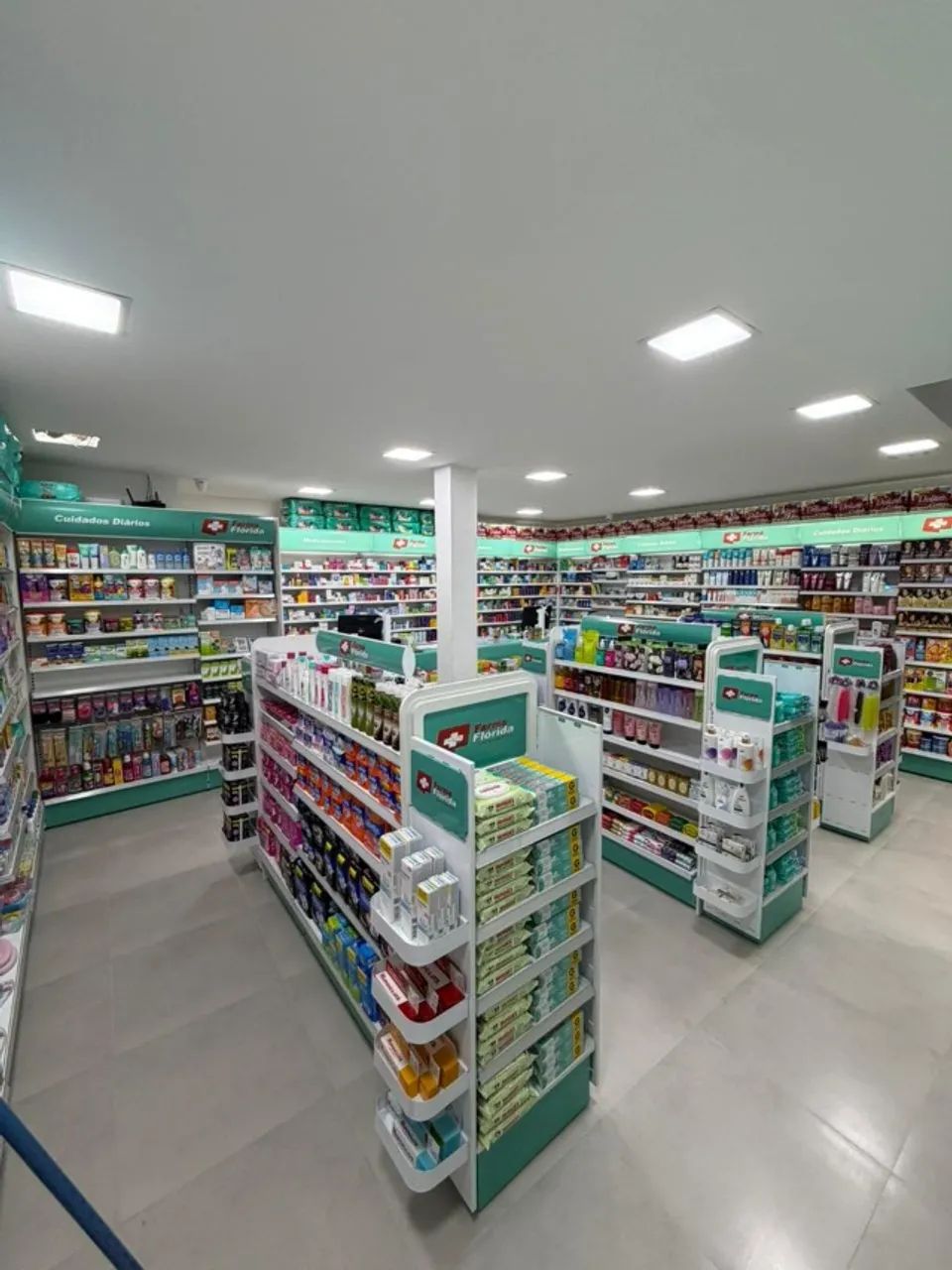 MOBILIÁRIOS PARA FARMÁCIAS - DNA FARMA