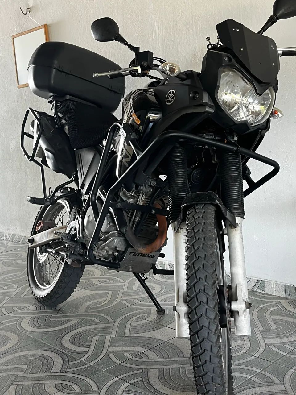 Tenere 250