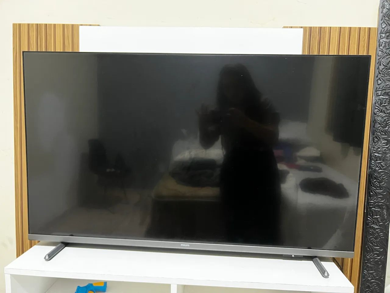 Philips 43PFG6918/78. Esse modelo tem 43 polegadas e é uma Smart TV Full HD com Google TV. - Foto 3