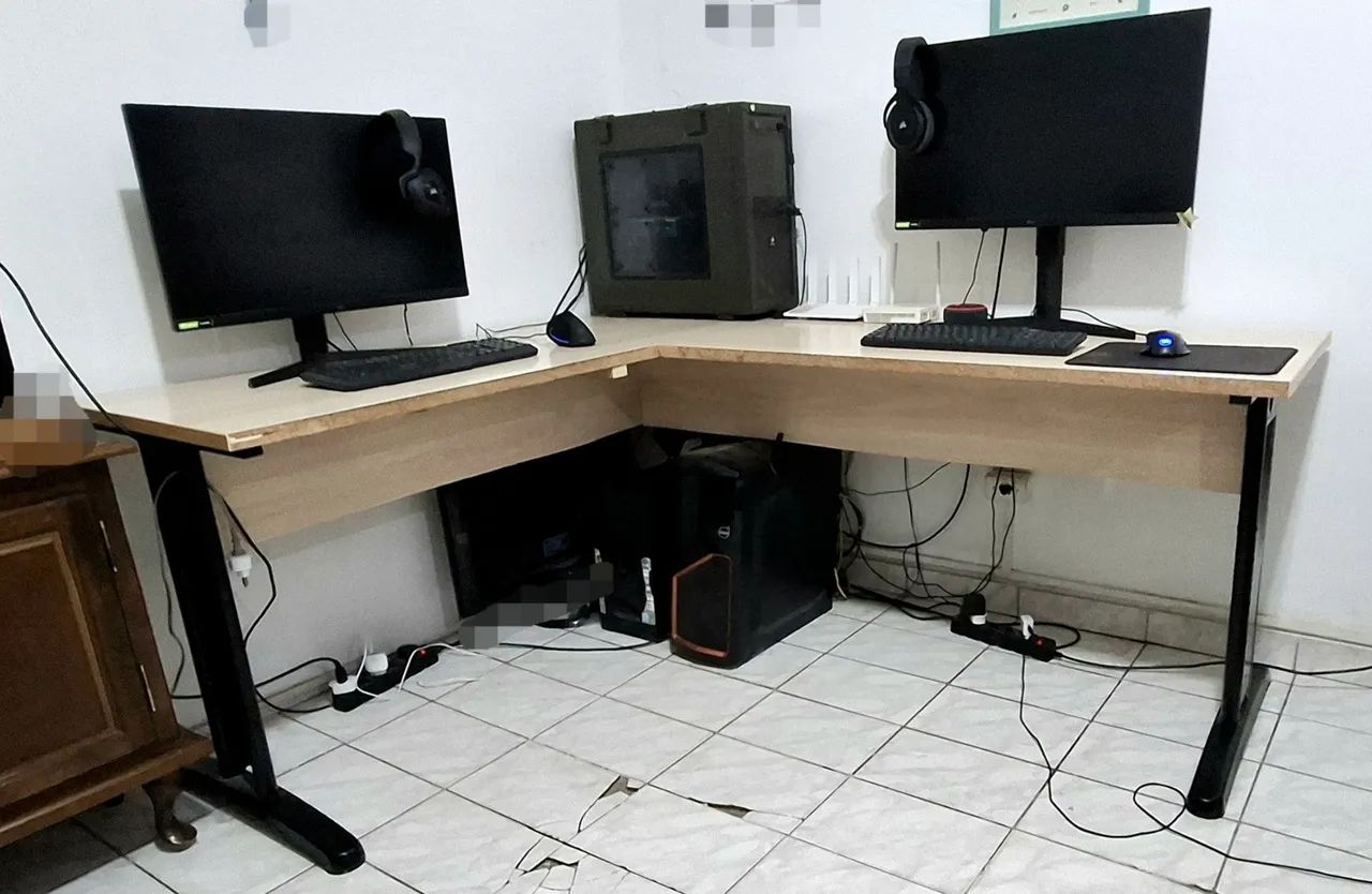 Mesa de escritório artesanal 