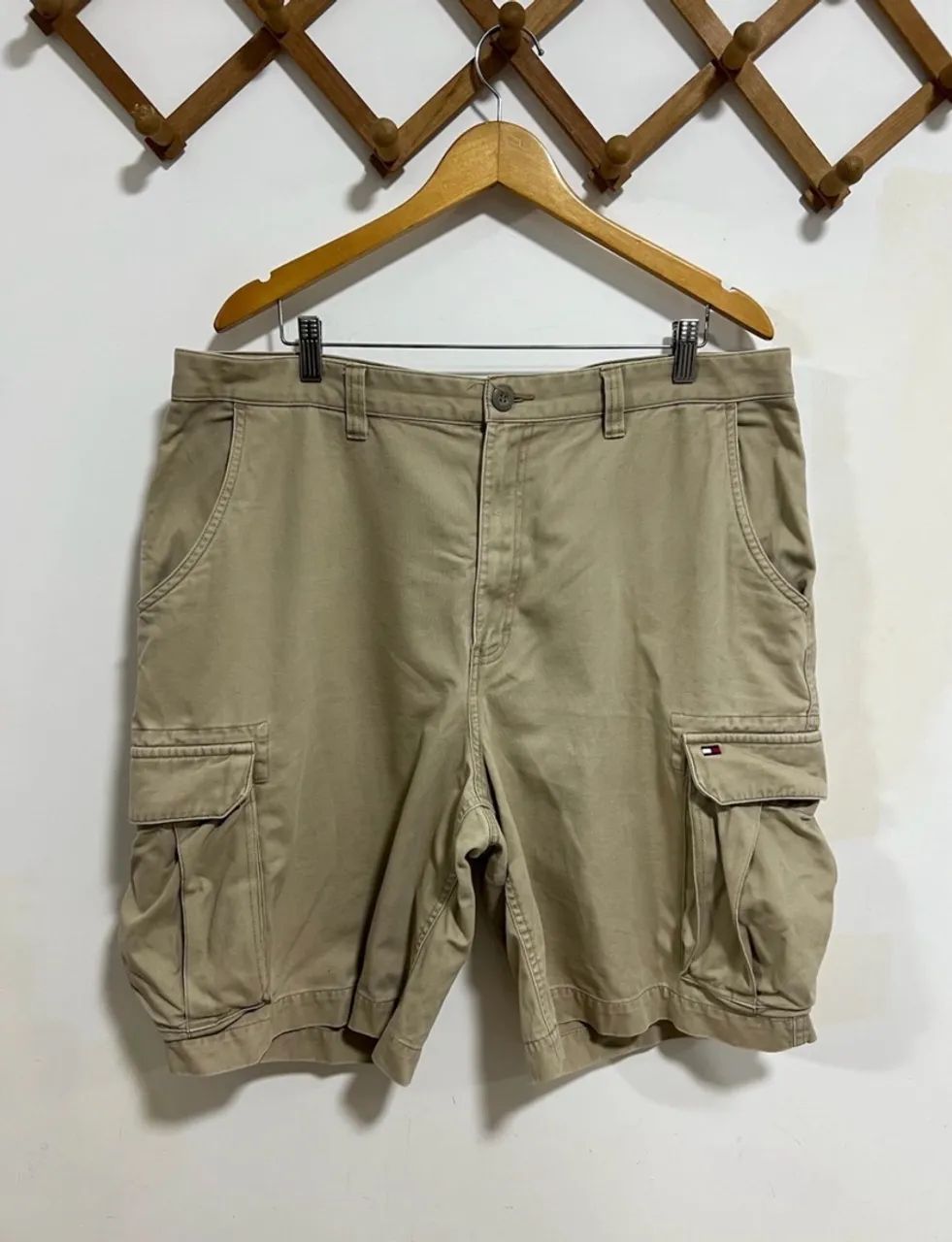 Bermuda cargo Tommy Hilfiger masculina bege