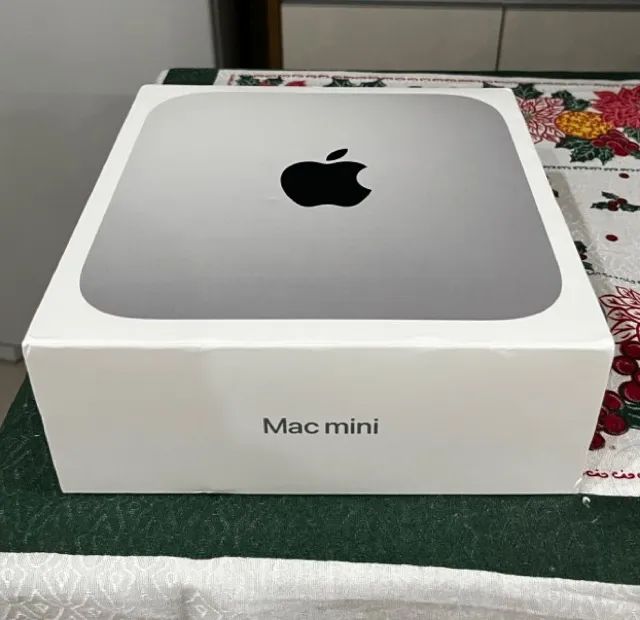 「中古品」Mac mini (M2 2023)8GB 256GB Apple Mac Mini M2 2023 - 8GB RAM 256GB SSD - Computadores e