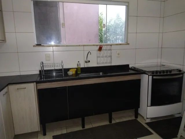CASA MOBILIADA EM DUQUE DE CAXIAS - AMPLA E AREJADA - Foto 2