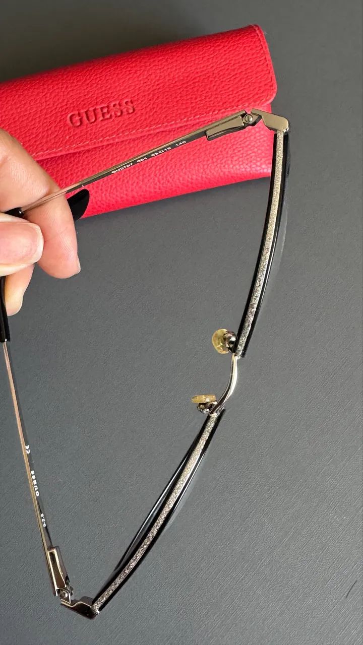 Armação GUESS para óculos de grau  - Foto 4