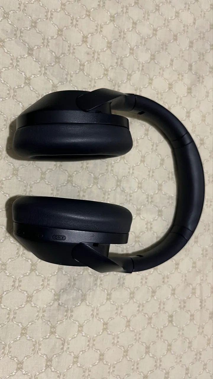 Fone de Ouvido HAYLOU S30 - Bluetooth e Cancelamento de Ruído