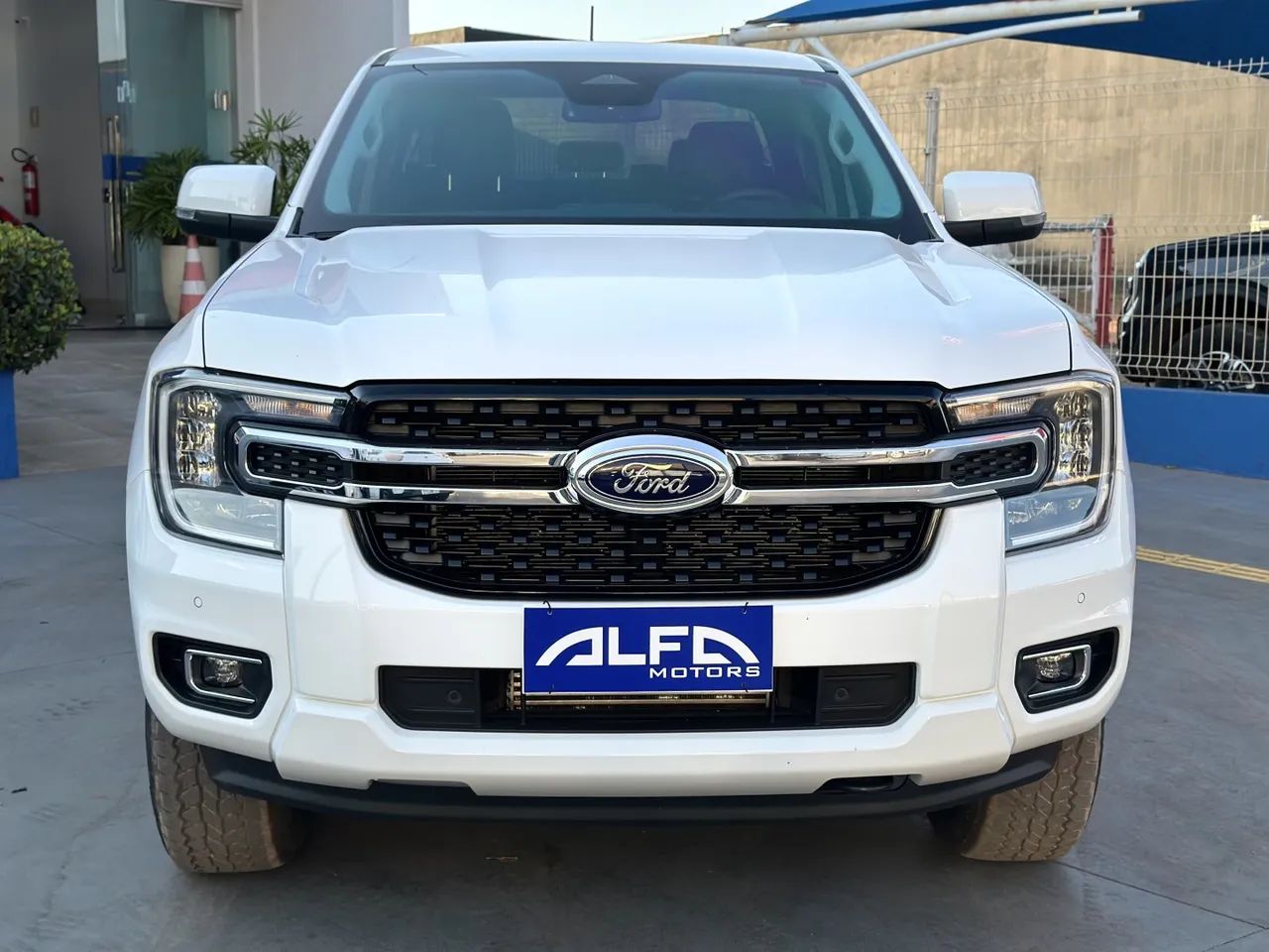 Ford Ranger XLT 3.0 V6 4X4 CD TB Die. Aut. 2026 - Foto 2