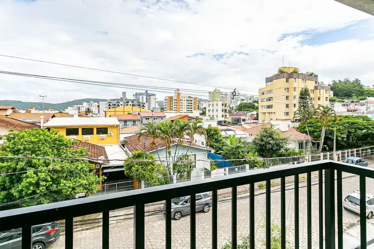 Studio Mobiliado próximo à UFSC e Shopping Villa Romana - Foto 3