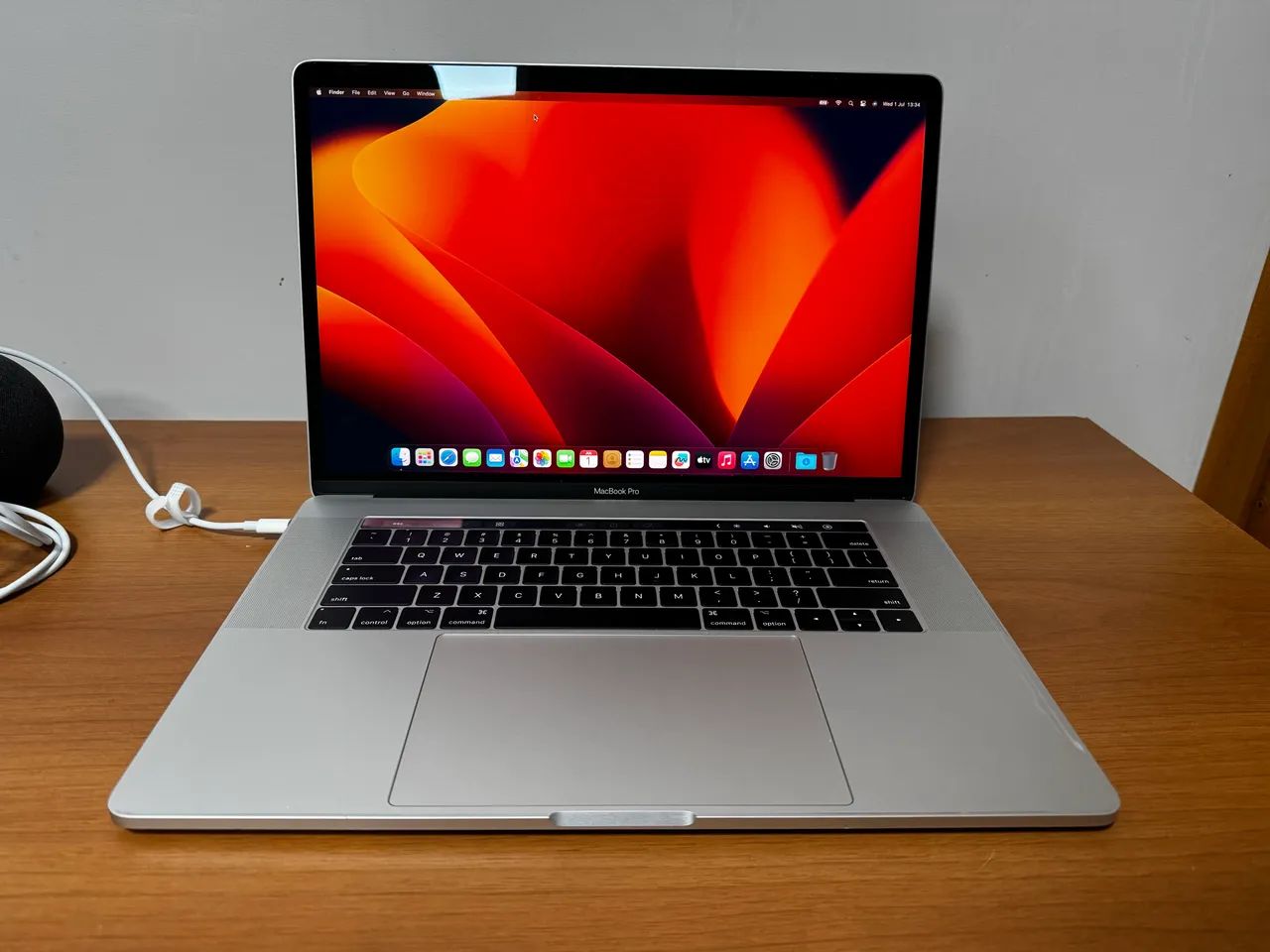 MacBook Pro 2017 Touchbar i7 + 16gb de ram + 256gb SSD  - Foto 2