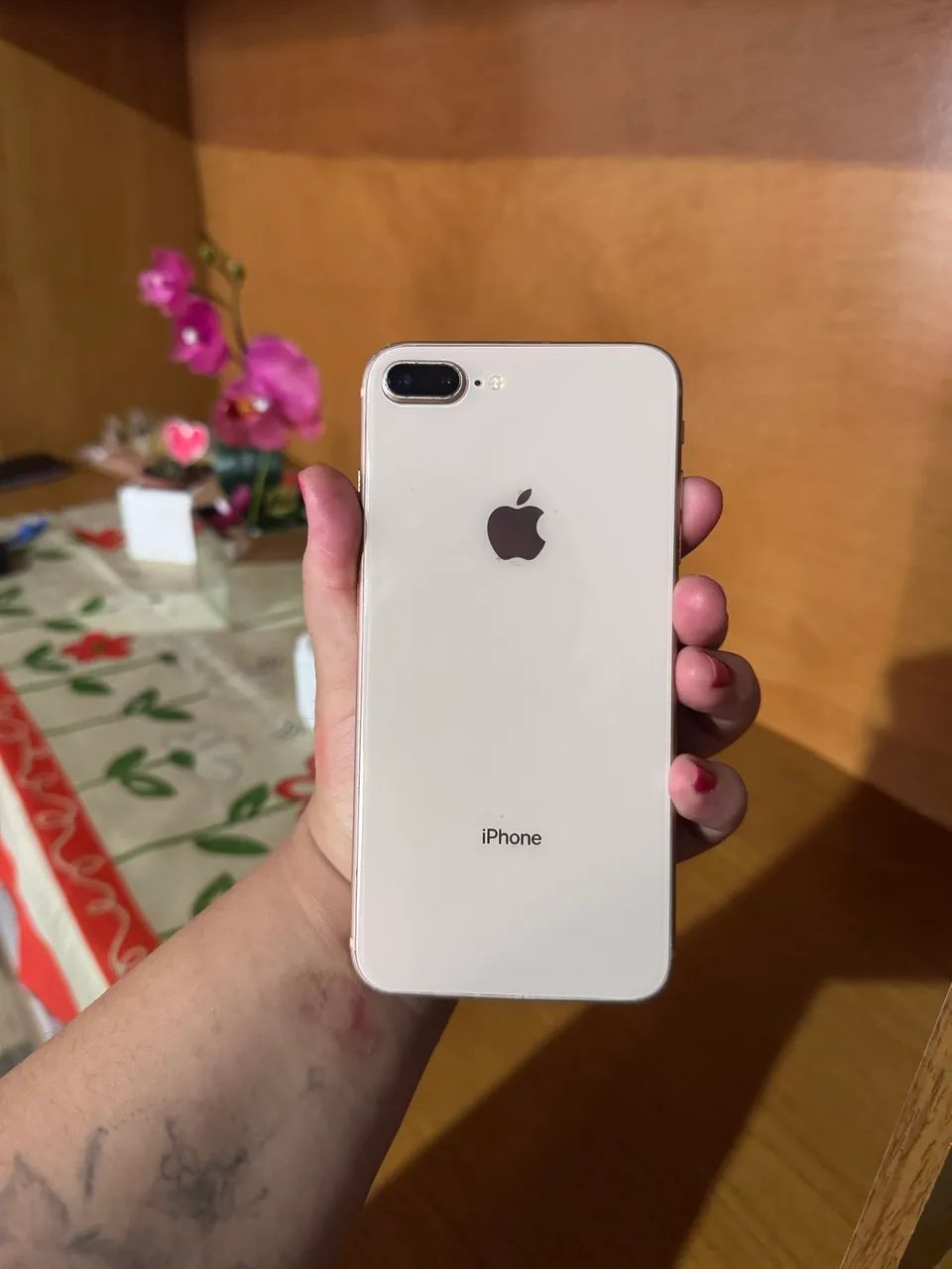 iPhone 8 Plus 