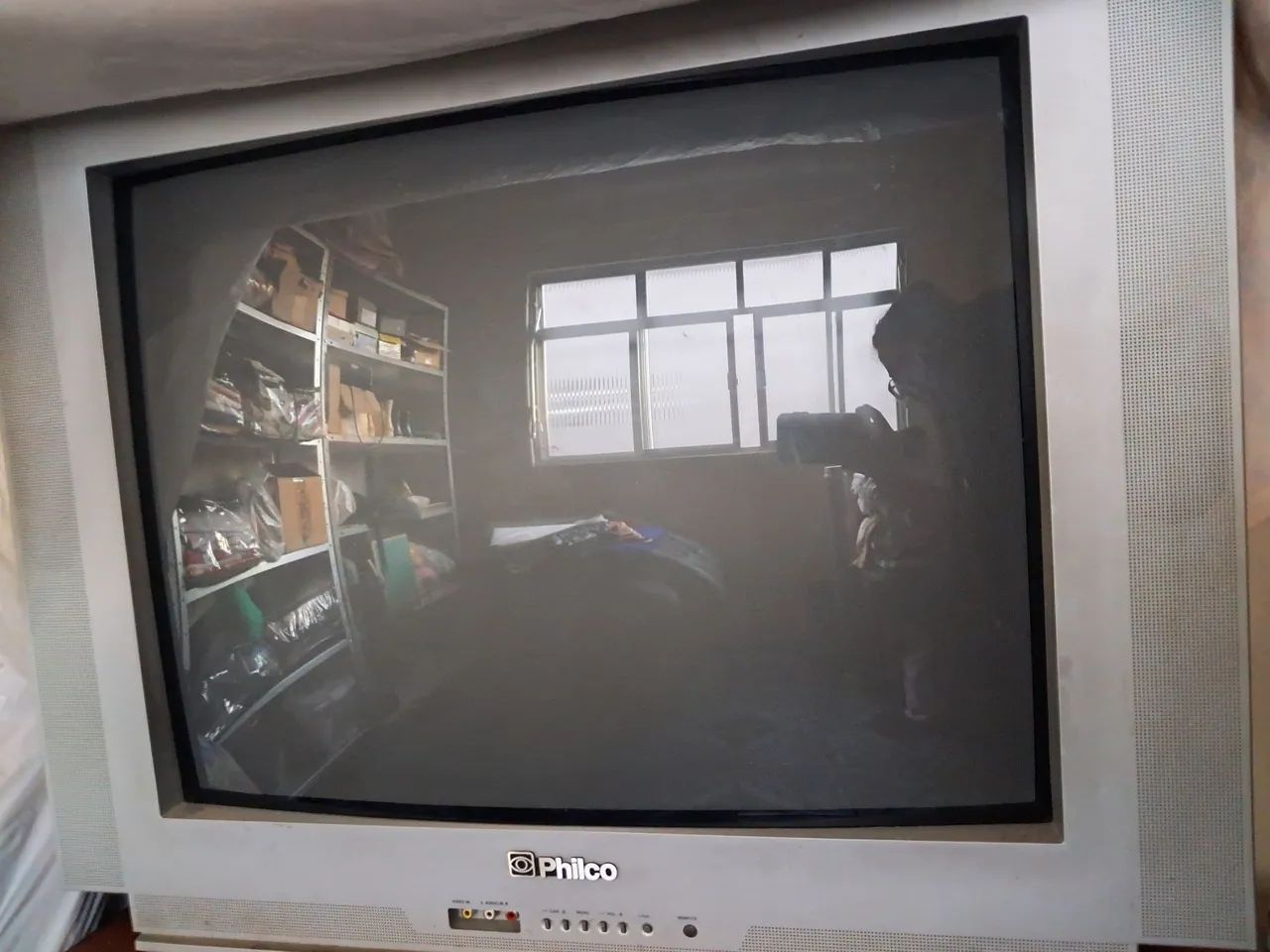 Vendo televisão 