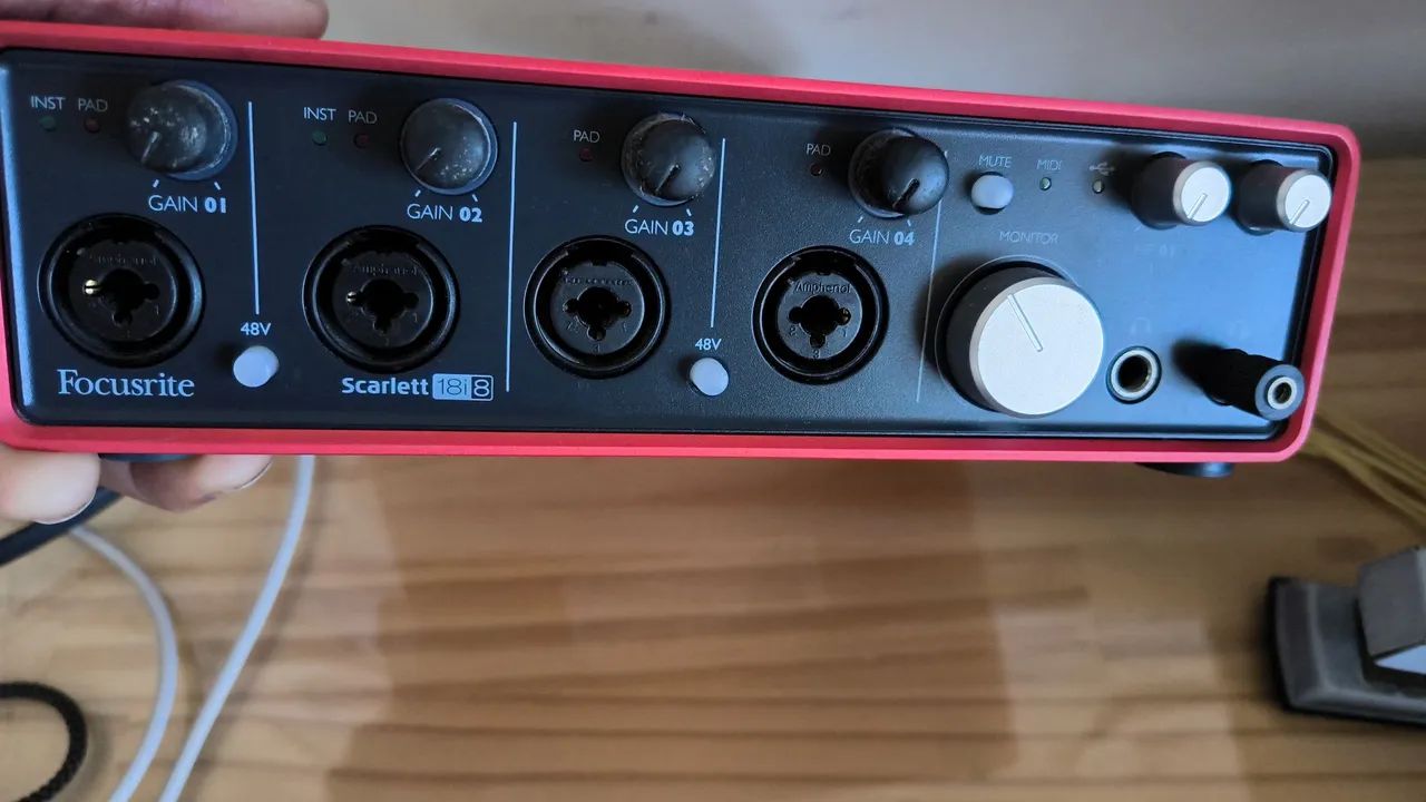 Interface de áudio Focusrite Scarlett 18i8  - Foto 3